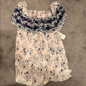 Off the shoulders top